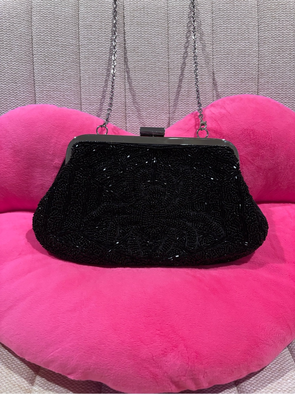 Elegant Black Beaded Evening Clutch with Chain